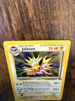 Pokemon Jolteon 4/64 Jungle 1999 Stage 1 70 HP Rare Holo Wizards of the Coast - Image 3