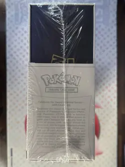 Pokemon TCG Sword and Shield Ultra Premium Collection Charizard Box 820650871115 - Image 4