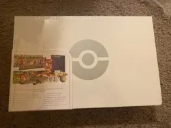 Pokemon TCG Sword and Shield Ultra Premium Charizard (Tiny dent bottom corner) - Image 3