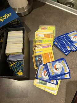 Lot of 400 Pokemon Cards Normal Cards No Energy - Image 3