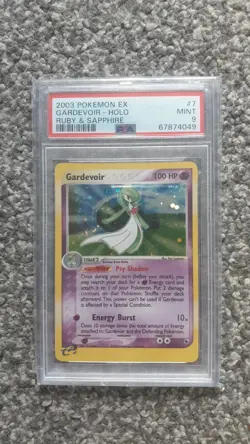 POKEMON CARD 2003 EX GARDEVOIR HOLO RUBY & SAPPHIRE #7 GRADED PSA 9 - Image 1