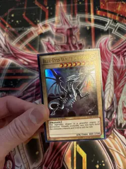 Blue-Eyes White Dragon JUMP-EN068 Limited Edition Ultra Rare - Image 3
