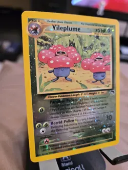 Pokemon TCG Vileplume Southern Islands 17/18 70 HP Stage 2 Reverse Holo Classic! - Image 1