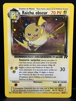 Raichu obscur Secret Rare Holo 83/82 2000 Team Rocket French Pokemon Card - Image 1