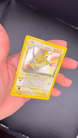 Raichu obscur Secret Rare Holo 83/82 2000 Team Rocket French Pokemon Card - Image 2