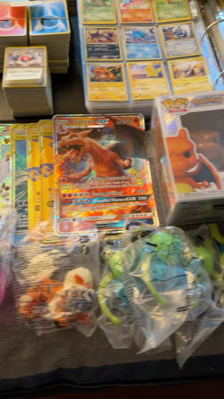 Pokemon Cards GIANT Bundle Lot w/ Vintage WOTC Holos Rev Holos Toys & Funko Pop - Image 2