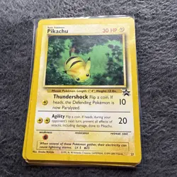 Pokemon TCG Pikachu Card 27 Regular WOTC Promo - Image 2