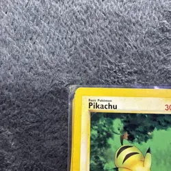 Pokemon TCG Pikachu Card 27 Regular WOTC Promo - Image 3