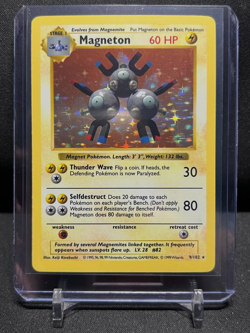 Magneton 9/102 Holo Rare Pokemon 1999 Shadowless Base Set LP - Image 1