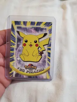 LP/NM PIKACHU #25 Black Logo TV Animation Edition SERIES 1 - TOPPS POKEMON CARD - Image 1