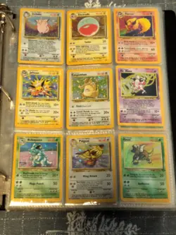 1999 Pokemon Jungle Set Complete Card Set in Great Condition With Holo - Image 1