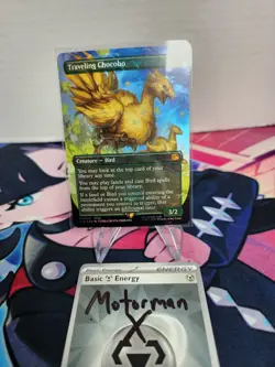 Traveling Chocobo (Borderless) (Chocobo Track Foil) 568 MTG FINAL FANTASY (FIN) - Image 1