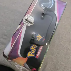 Pokemon TCG Charizard Collector's Treasure Chest Lunch Box Tin Sealed Brand New - Image 4