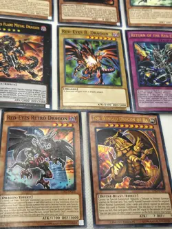 Yugioh 9 Card Lot! Holo Cards, Joey Wheeler Token, and More Plus Dragons - Image 2