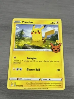Pikachu Promo Pokemon Halloween Trick or Trade Evolving Skies 049/203 NM - Image 1