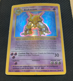 Alakazam 1/102 Shadowless Holo Rare Pokemon Card - 1999 Base set - DMG/HP - Image 4