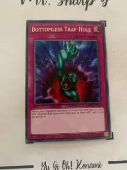 BOTTOMLESS TRAP HOLE - 1st EDITION GEIM-EN045 ENGLISH Yu-Gi-Oh! CARD RARE KONAMI - Image 4