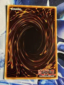 YuGiOh Valkyrion the Magna Warrior SDD-001 Prismatic Secret Rare - Image 4
