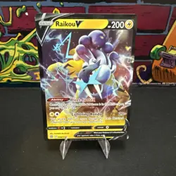Pokemon NM Holo Raikou V 048/172 Ultra Rare SWSH09: Brilliant Stars - Image 1