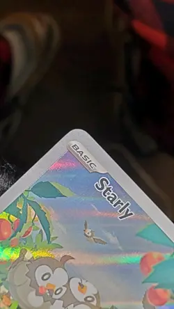 Pokemon TCG - Starly (Scarlett & Violet Base Set) 221/198 (Illustration Rare) - Image 5