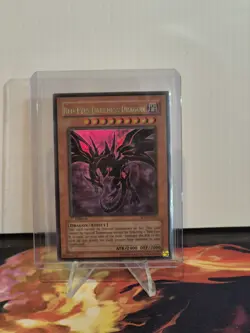 Yugioh Red-Eyes Darkness Dragon SD1-EN001 1st Edition LP - Image 1