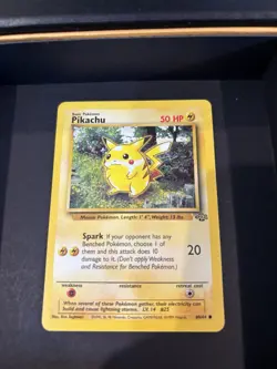 1999 JUNGLE SET - PIKACHU - #60/64 - POKEMON CARD - RARE! ORIGINAL! Red Cheeks - Image 2