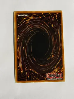 • Dark Magician • MGED-EN002 Gold Rare 1st Edition Yugioh TCG NM - Image 2