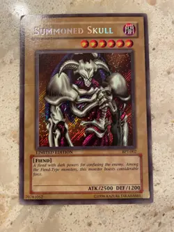 Yu-Gi-Oh Card - BPT-002 - SUMMONED SKULL (secret rare holo) *Played* - Image 1