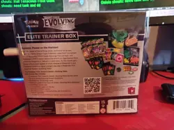 Pokemon TCG Sword and Shield Evolving Skies Elite Trainer Box ETB New and Sealed - Image 2