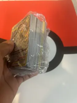 Pokemon 100 Cards lot - Image 3