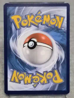 Fletchling RC25/RC32 LP - Generations : Radiant Collection Pokemon TCG - Image 2