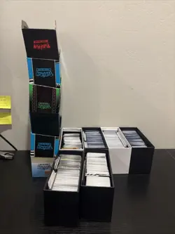 Bulk Cards 2000+ Pokemon Card Bulk lot! Holo/Reverse/Common/Uncommon - Image 1