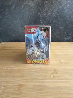 POKEMON - SURGING SPARKS DISPLAY - ENGLISCH - SEALED + PET - Image 5