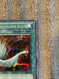 Yugioh Harpie's Feather Duster SDD-003 Secret Rare Unlimited Ed. MP-LP - Image 3
