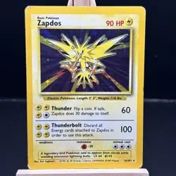 Pokemon TCG Zapdos Holo Rare Card Base Set 16/102, 1999 - Image 1