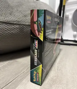 Blastoise and Venusaur VMAX Battle Box - Set Sealed with minor box damage!!!! - Image 3