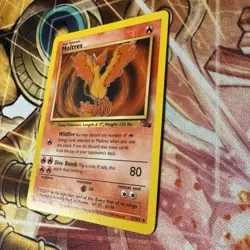 Pokemon TCG Vintage Non Holo Rare Fossil Moltres WotC 1999 - Image 2