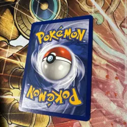 Pokemon TCG Vintage Non Holo Rare Fossil Moltres WotC 1999 - Image 3