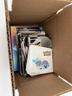 Pokemon - Box of Random and Assorted Mini Coins - Image 1