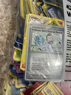 Huge Vintage Pokemon Collection Lot Over 600 Cards MP-DM UNSEARCHED - Image 3