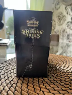 Pokemon TCG Shining Fates Elite Trainer Box ETB New & Sealed 820650808173 - Image 4
