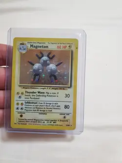 Pokemon Card: Magneton HOLO 9/102 Base Set MOD PLAY - Image 1