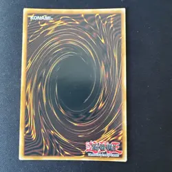 Yugioh Dark Magician YGLD-ENB02 ULTRA RARE HOLOFOIL NM - Image 2