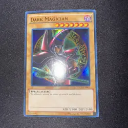 Yugioh Dark Magician YGLD-ENB02 ULTRA RARE HOLOFOIL NM - Image 3