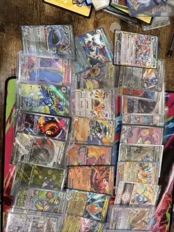 Sealed Pokemon Lot with a lot of singles!! - Image 4