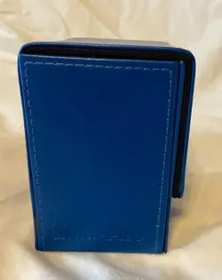 Magic: the Gathering MTG Blue Mana Leatherette Deck Box 100+ Card Storage - Image 4