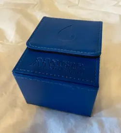 Magic: the Gathering MTG Blue Mana Leatherette Deck Box 100+ Card Storage - Image 5
