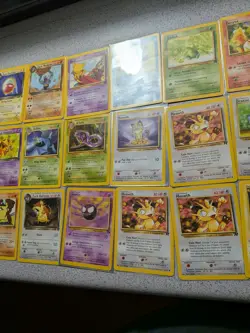 Vintage Pokemon Non Holo 33 Card Lot - Image 4