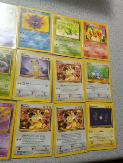 Vintage Pokemon Non Holo 33 Card Lot - Image 5
