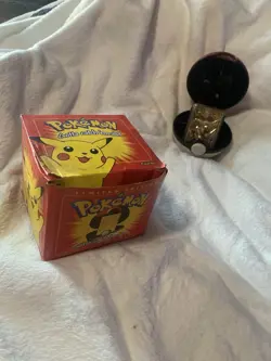 Pokemon Limited Edition 23 Karat Gold-Plated Pikachu Card w/ Poke Ball Case & C… - Image 4
